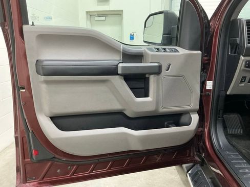 Used 2017 Ford F150 XLT w/ Equipment Group 301A Mid image 20