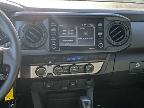 Used 2022 Toyota Tacoma SR AWD/4WD image 18