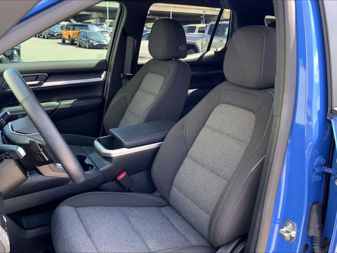 Used 2026 GMC Terrain Elevation w/ LPO, Floor Liner Package FWD image 11