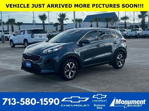 Used 2020 Kia Sportage LX FWD image 1