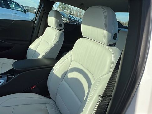 Used 2024 Chevrolet Malibu RS image 14