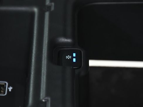 Used 2023 Land Rover Discovery S R-Dynamic image 53