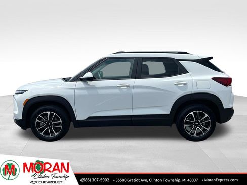 Used 2026 Chevrolet TrailBlazer LT w/ Driver Confidence Package FWD image 3