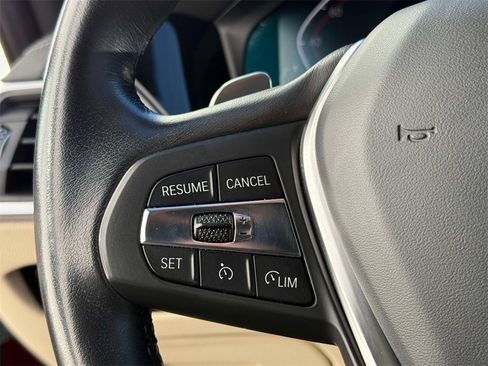 Used 2019 BMW 330i xDrive Sedan w/ Premium Package image 33