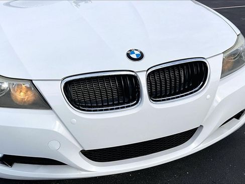 Used 2011 BMW 328i Sedan RWD image 26