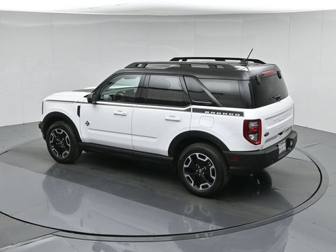 Used 2024 Ford Bronco Sport Outer Banks w/ Topo Graphic Package AWD/4WD image 46