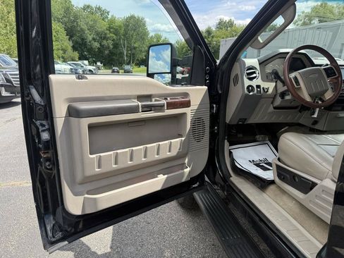 Used 2008 Ford F350 Lariat AWD/4WD image 32