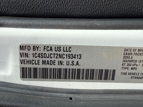 Used 2022 Dodge Durango R/T w/ Blacktop Package AWD/4WD image 31