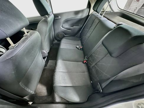 Used 2014 MAZDA MAZDA2 Sport FWD image 24