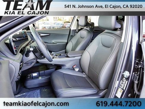New 2025 Kia EV6 Wind image 19