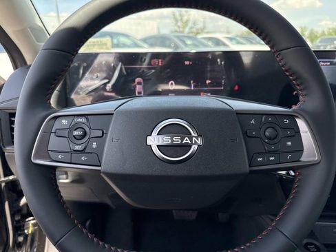 New 2026 Nissan Sentra SR w/ Floor Mat Package FWD image 28