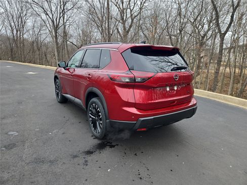 New 2026 Nissan Rogue SV AWD/4WD image 6