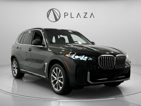 New 2026 BMW X5 xDrive50e image 6