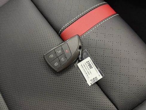 New 2026 Chevrolet Traverse RS image 36