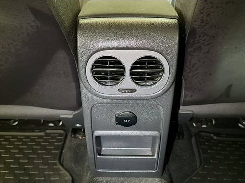 Used 2014 Volkswagen Tiguan S FWD image 20