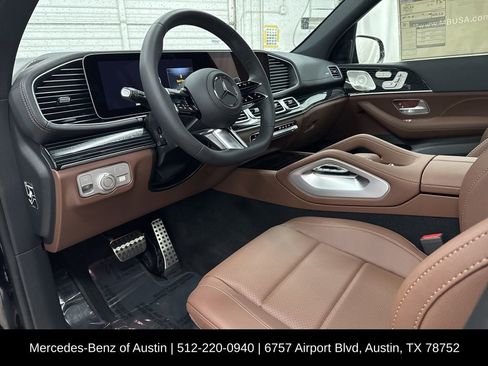 Used 2026 Mercedes-Benz GLS 450 4MATIC image 13