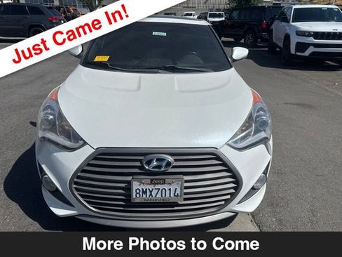 Used 2016 Hyundai Veloster Turbo w/ Option Group 04 FWD image 9