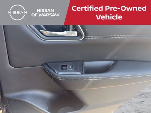 Used 2026 Nissan Rogue Platinum w/ Platinum Premium Package AWD/4WD image 26