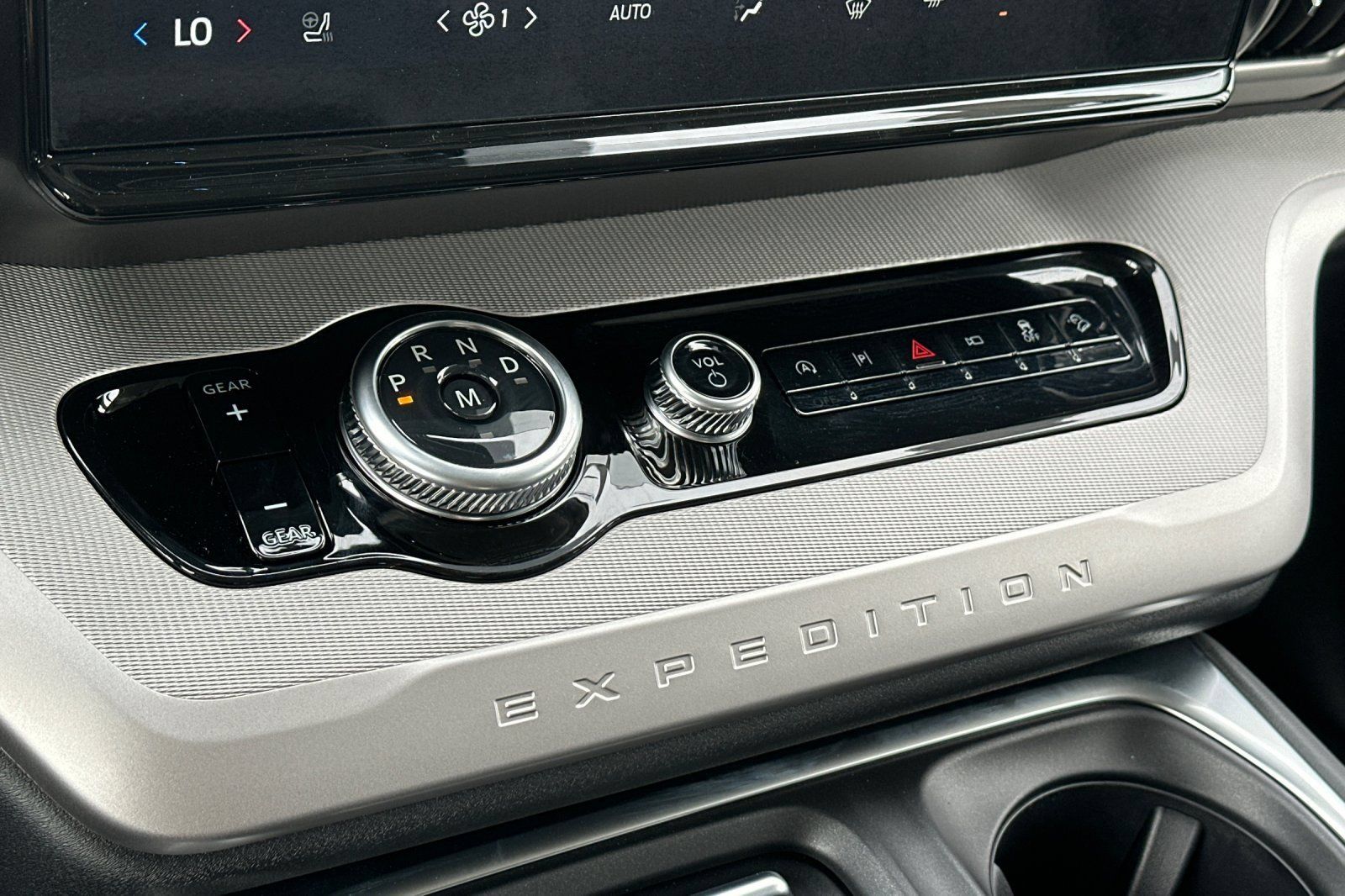 New 2027 Ford Expedition Active AWD/4WD image 22