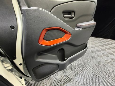 New 2026 Nissan Frontier Pro-X image 16