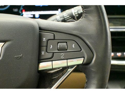 Used 2024 Cadillac Escalade Premium Luxury AWD/4WD image 49