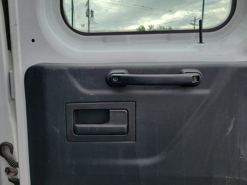 Used 2023 Ford Transit 250 Low Roof image 14