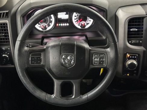 Used 2014 RAM 1500 Express AWD/4WD image 4