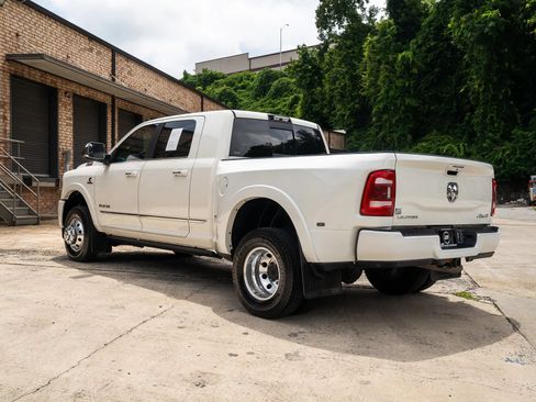 Used 2020 RAM 3500 Limited w/ Max Tow Package AWD/4WD image 6