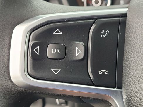 New 2026 RAM 2500 Big Horn AWD/4WD image 25