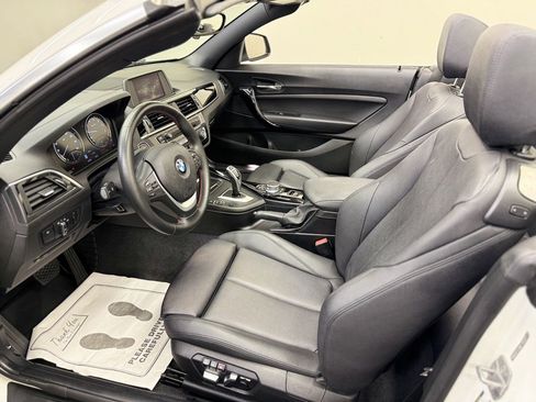 Used 2020 BMW 230i xDrive Convertible w/ Convenience Package AWD/4WD image 5