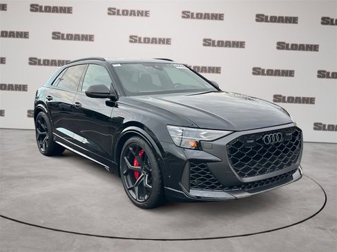 Used 2025 Audi RS Q8 performance image 7