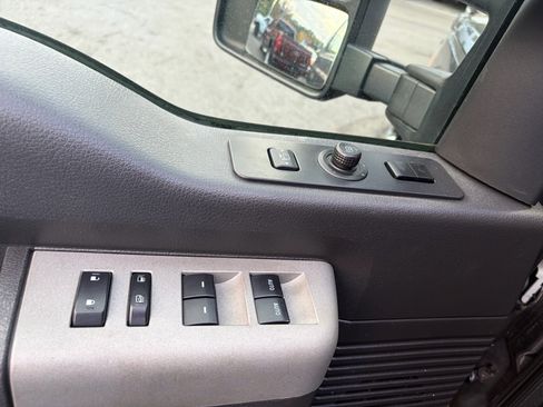 Used 2013 Ford F350 Lariat w/ Lariat Ultimate Pkg image 26