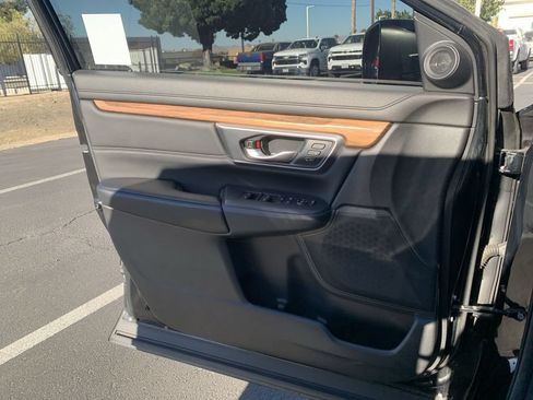 Used 2019 Honda CR-V Touring image 20