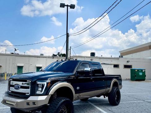 Used 2014 Ford F250 King Ranch w/ FX4 Off-Road Package AWD/4WD image 4