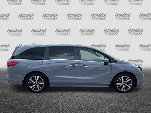 Used 2023 Honda Odyssey Touring image 11