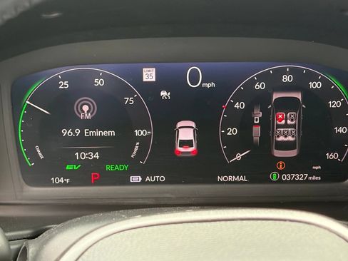 Used 2023 Honda Accord Sport image 11