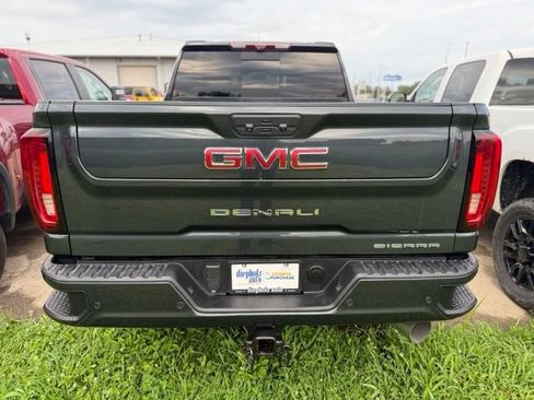 Used 2023 GMC Sierra 3500 Denali w/ Denali Ultimate Package AWD/4WD image 5