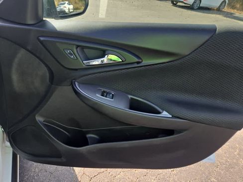 New 2025 Chevrolet Malibu LT image 35