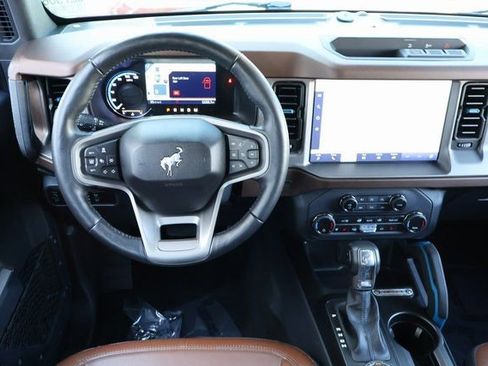 Used 2023 Ford Bronco Outer Banks image 12