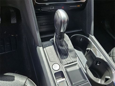 Used 2022 Volkswagen Atlas SE image 11