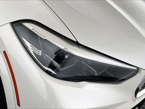 Used 2019 BMW X5 xDrive40i w/ M Sport Package image 27