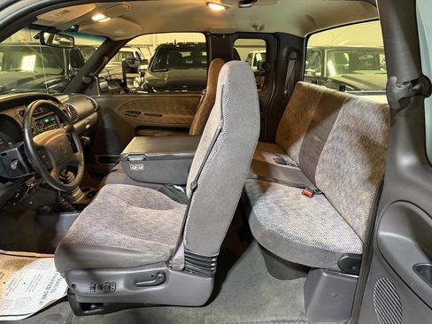 Used 2001 Dodge Ram 3500 Truck 4x4 Quad Cab image 12