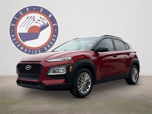 Used 2020 Hyundai Kona SEL image 2