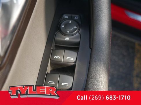 Used 2019 Chevrolet Blazer RS AWD/4WD image 21
