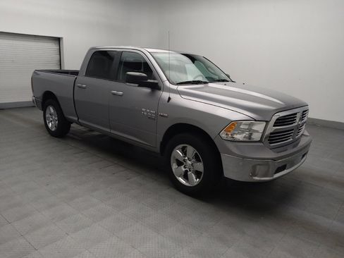 Used 2019 RAM 1500 Big Horn RWD image 11