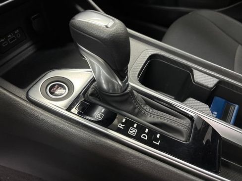 Used 2025 Nissan Sentra SV FWD image 21