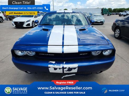 Used 2011 Dodge Challenger SRT8 RWD image 7