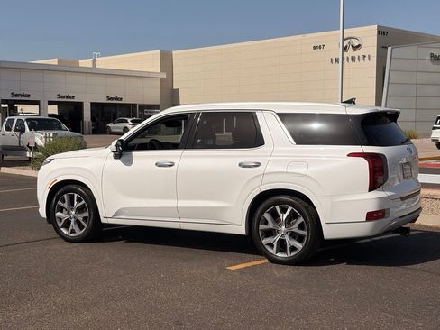 Used 2021 Hyundai Palisade Limited w/ Cargo Package FWD image 4