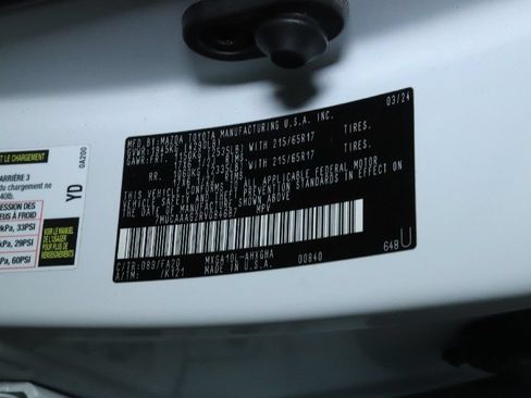 Used 2024 Toyota Corolla Cross LE FWD image 20