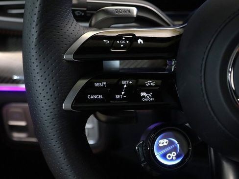 Used 2025 Mercedes-Benz GLE 63 AMG S w/ Driver Assistance Package image 4